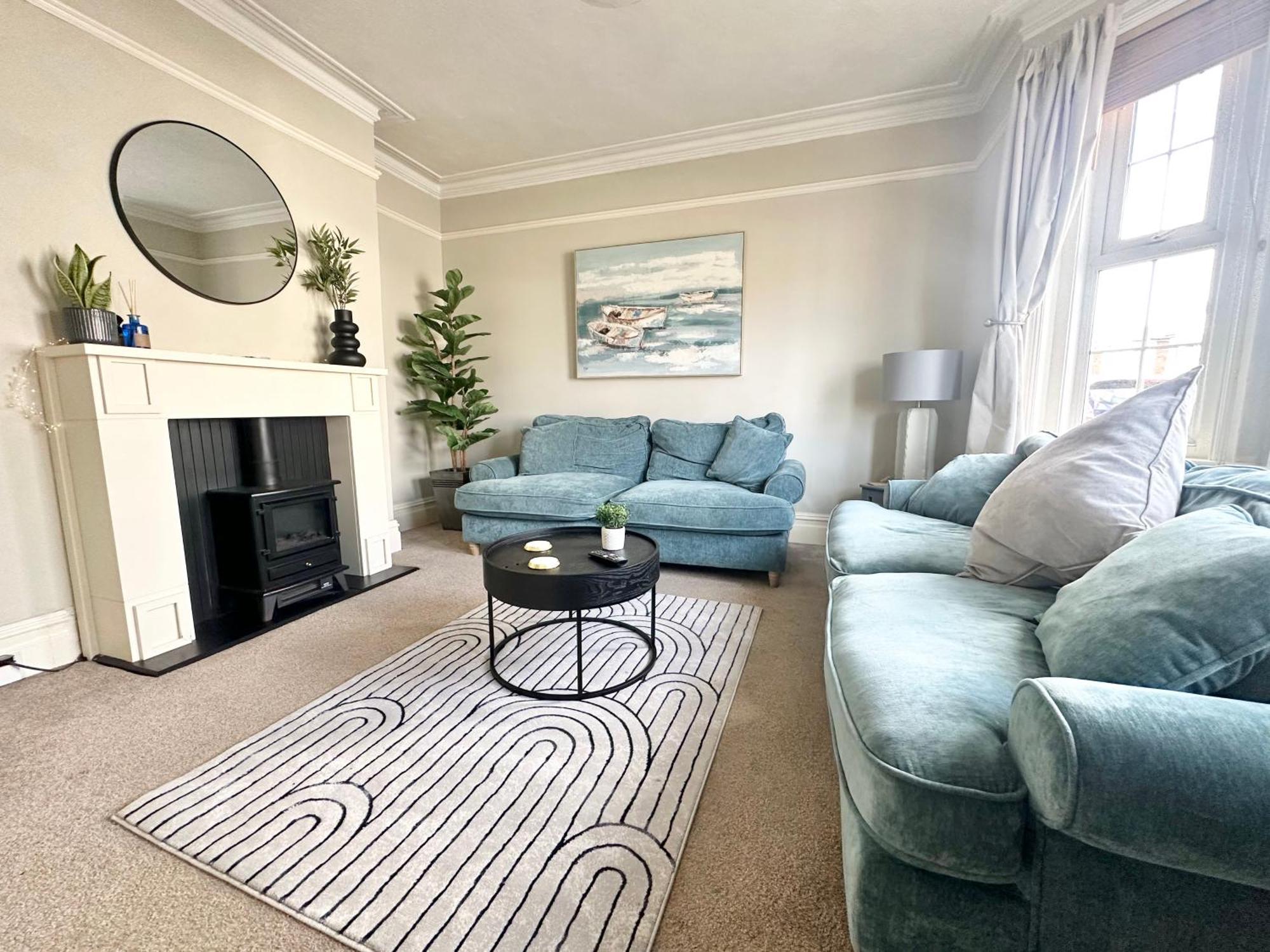 The Capstone Retreat - Beautiful Detached Family Home By Coastline Retreats, Arcade Machine, Parking, Bbq Bournemouth Luaran gambar